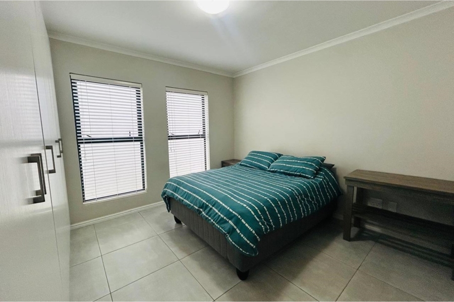 2 Bedroom Property for Sale in Aan de Wijnlanden Western Cape